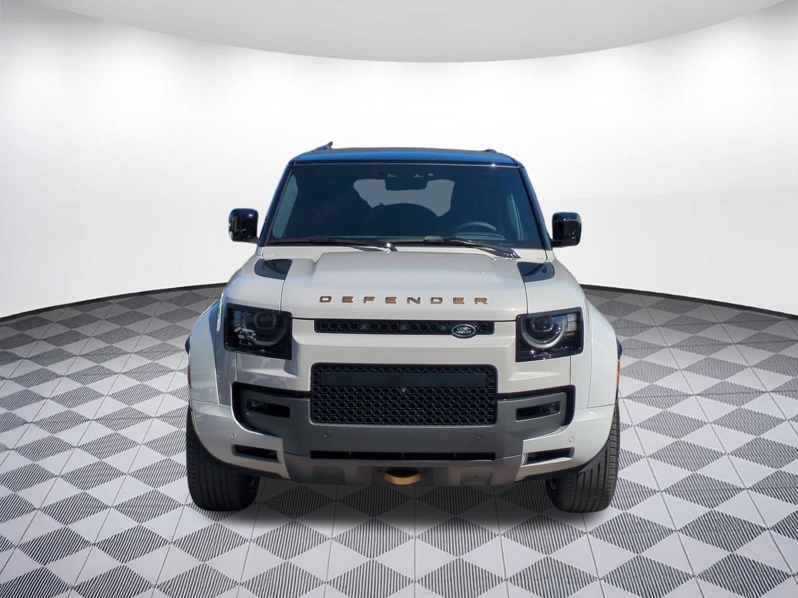 New 2026 Land Rover Defender 110 OCTA AWD/4WD image 8