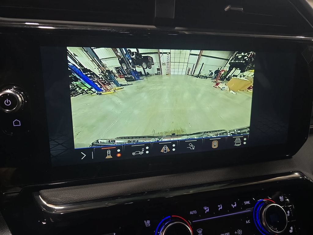 New 2026 GMC Sierra 1500 AT4 w/ AT4 Premium Package AWD/4WD image 23