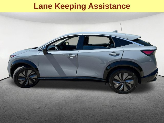 Used 2024 Nissan Ariya FWD image 6
