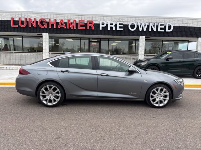 Used 2020 Buick Regal Avenir w/ Driver Confidence Package II FWD image 5