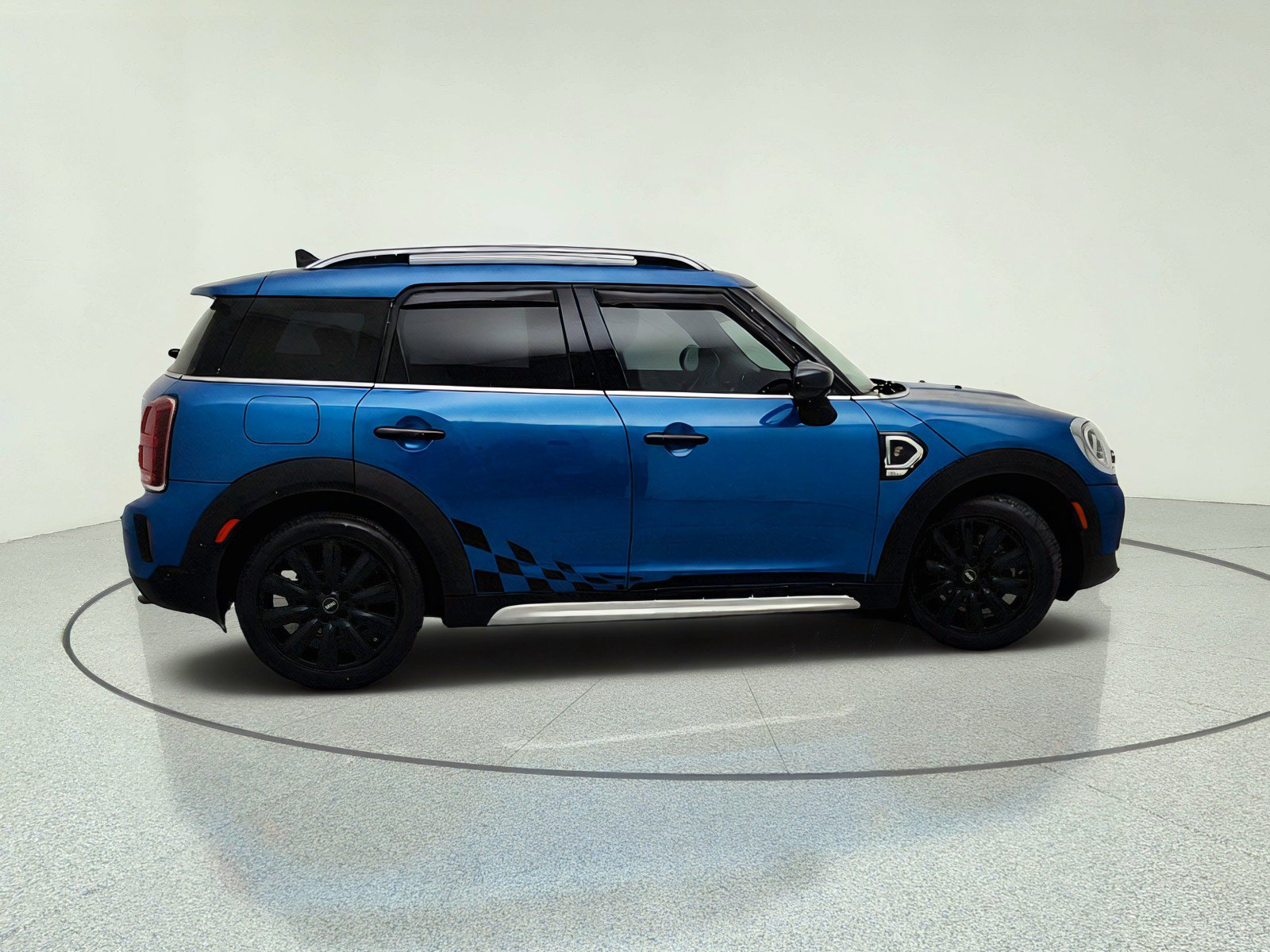 Used 2021 MINI Cooper Countryman S w/ Storage Package FWD image 7