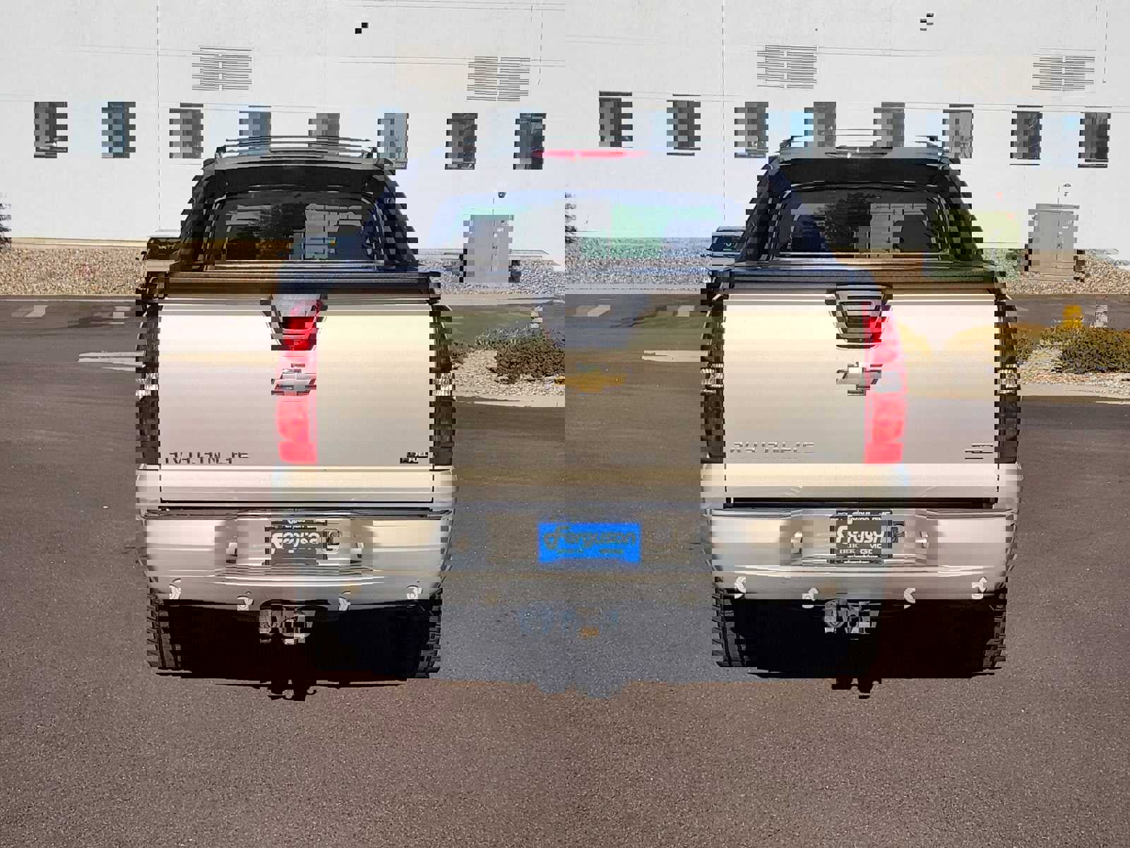 Used 2008 Chevrolet Avalanche LTZ w/ LTZ Preferred Equipment Group image 14