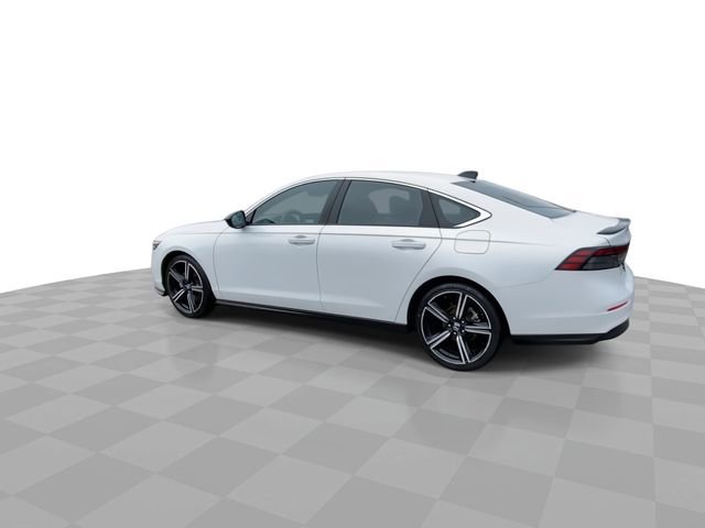 Used 2024 Honda Accord Sport image 8