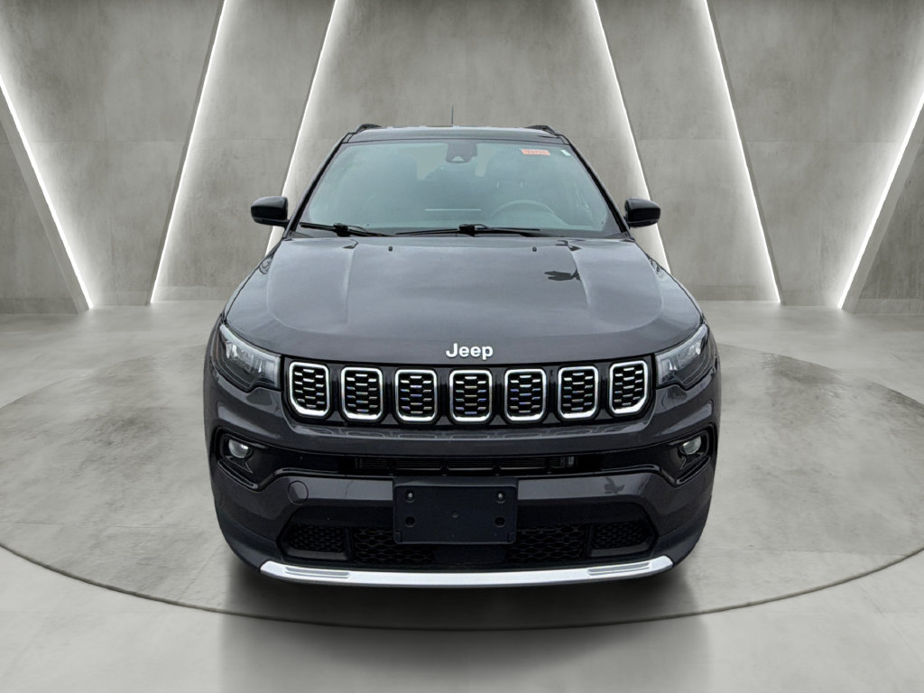 Used 2024 Jeep Compass Limited AWD/4WD image 8