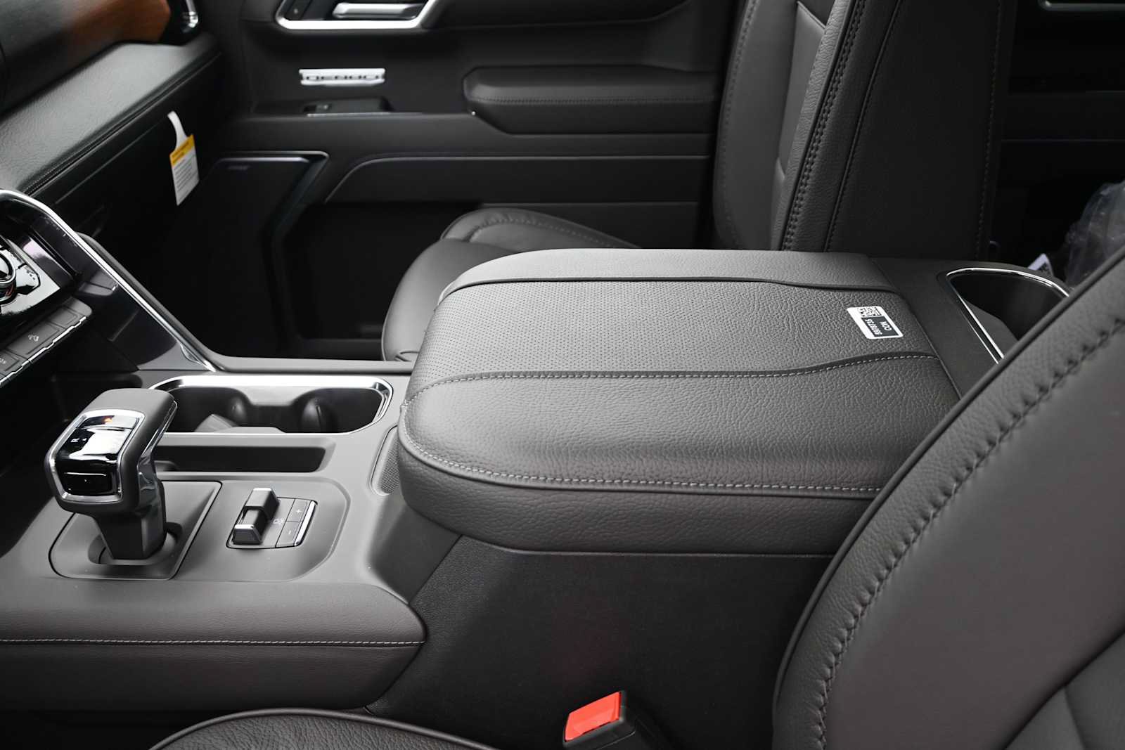 New 2026 GMC Sierra 1500 Denali AWD/4WD image 18