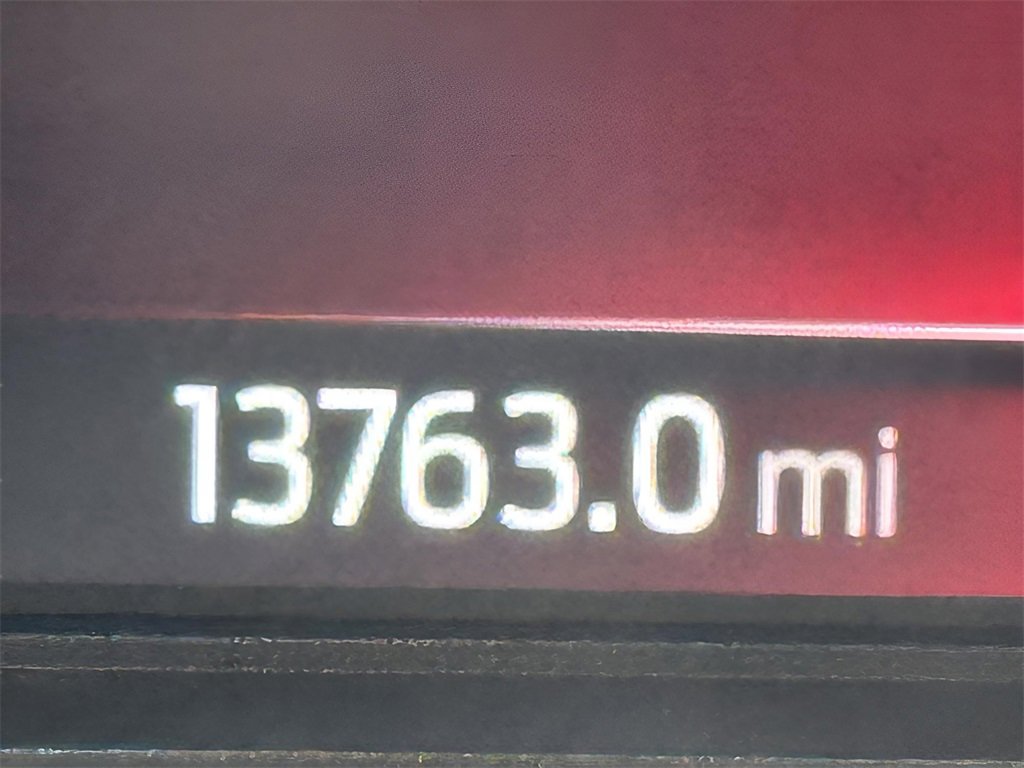 Used 2023 Ford Explorer ST-Line image 10