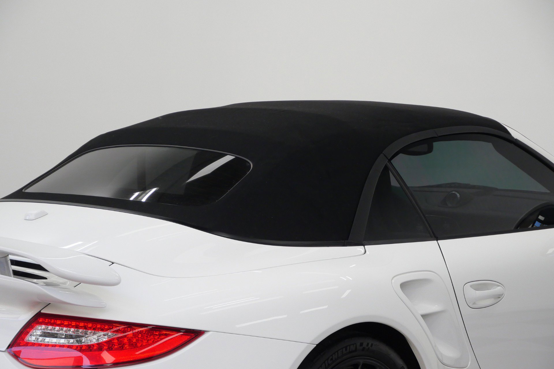 Used 2012 Porsche 911 Turbo S AWD/4WD image 49