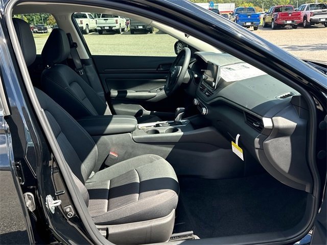 New 2025 Nissan Altima 2.5 S image 13