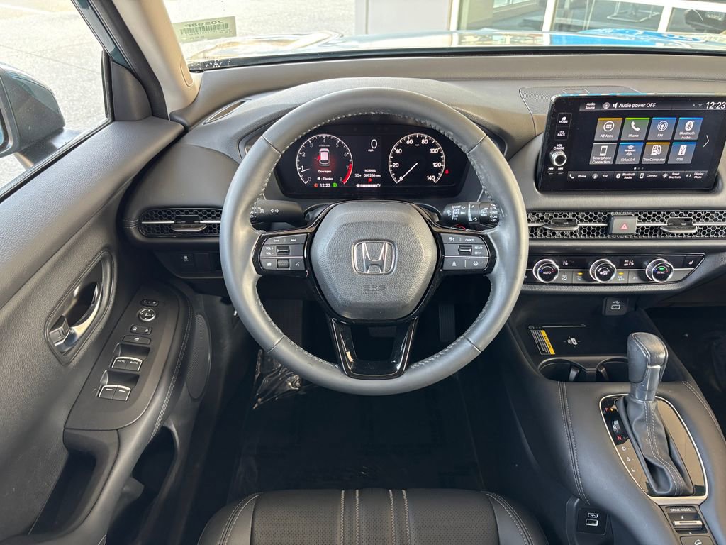 Used 2023 Honda HR-V EX-L image 10