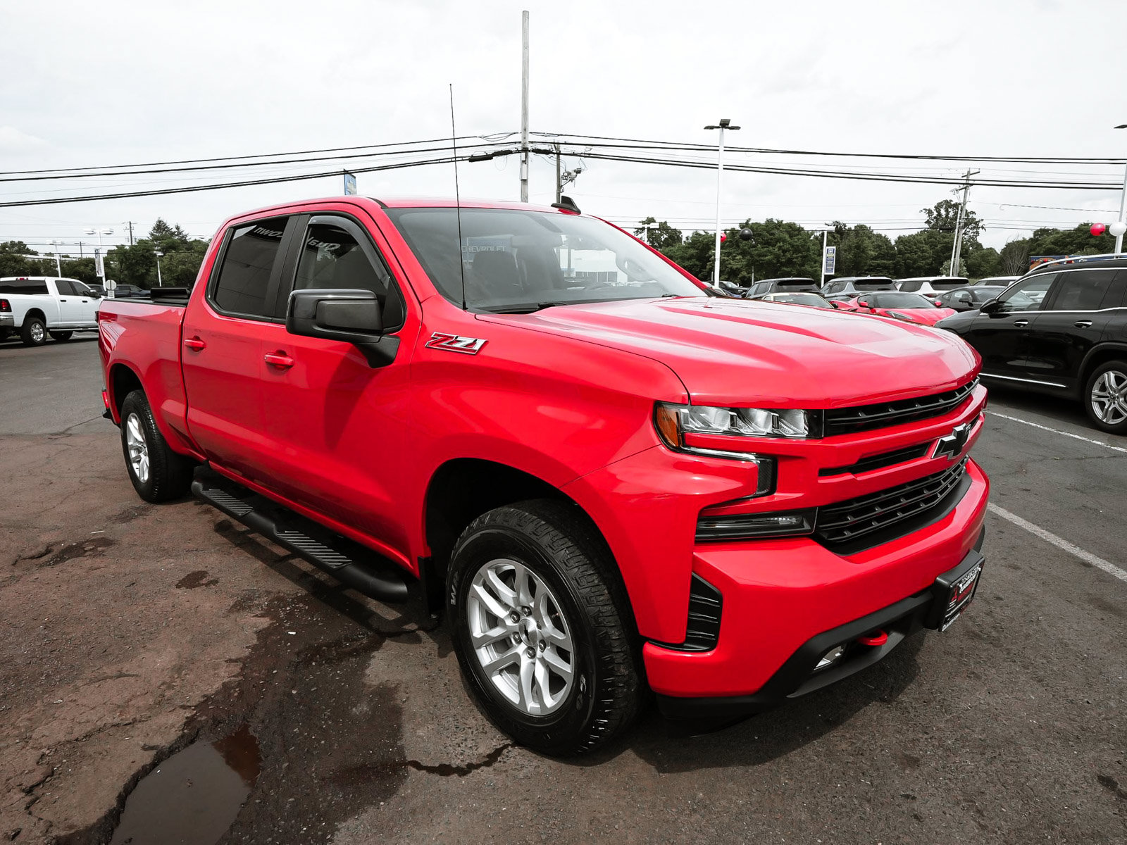 Used 2021 Chevrolet Silverado 1500 RST AWD/4WD image 3