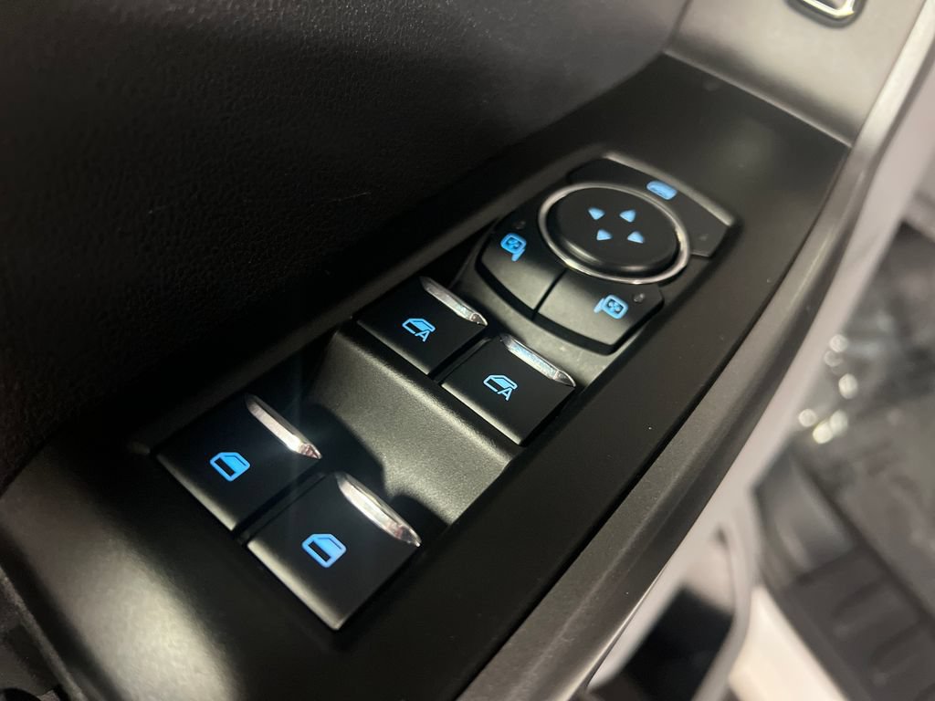 Used 2025 Ford F350 XL w/ STX Appearance Package AWD/4WD image 15