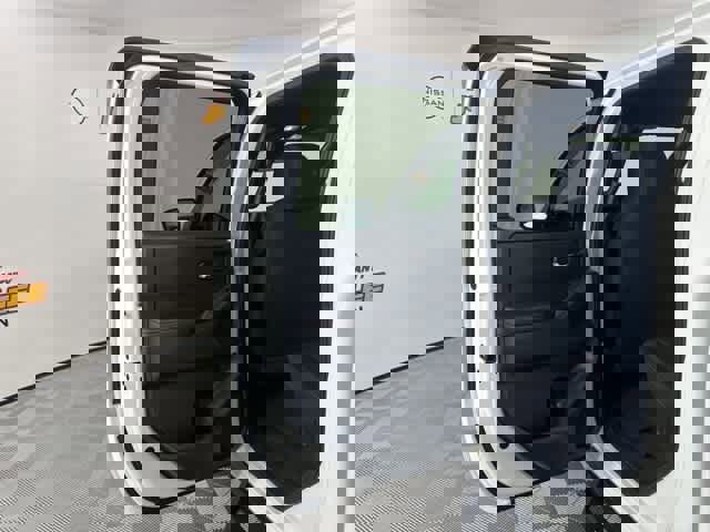 New 2025 Nissan Frontier Pro-X w/ Black Accent Package image 59