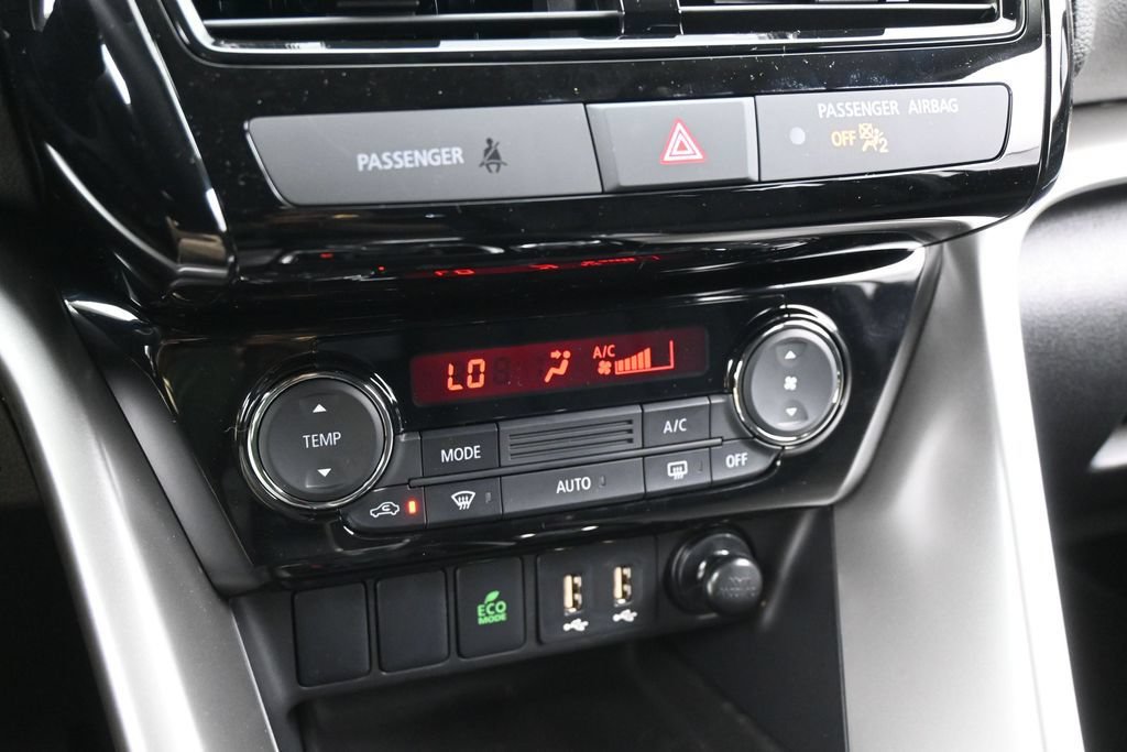 New 2026 Mitsubishi Eclipse Cross LE AWD/4WD image 19