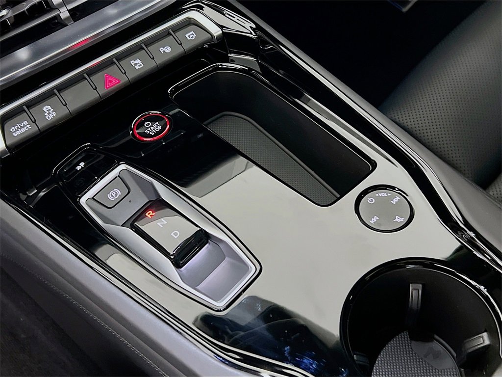 New 2026 Audi S e-tron GT Prestige image 16