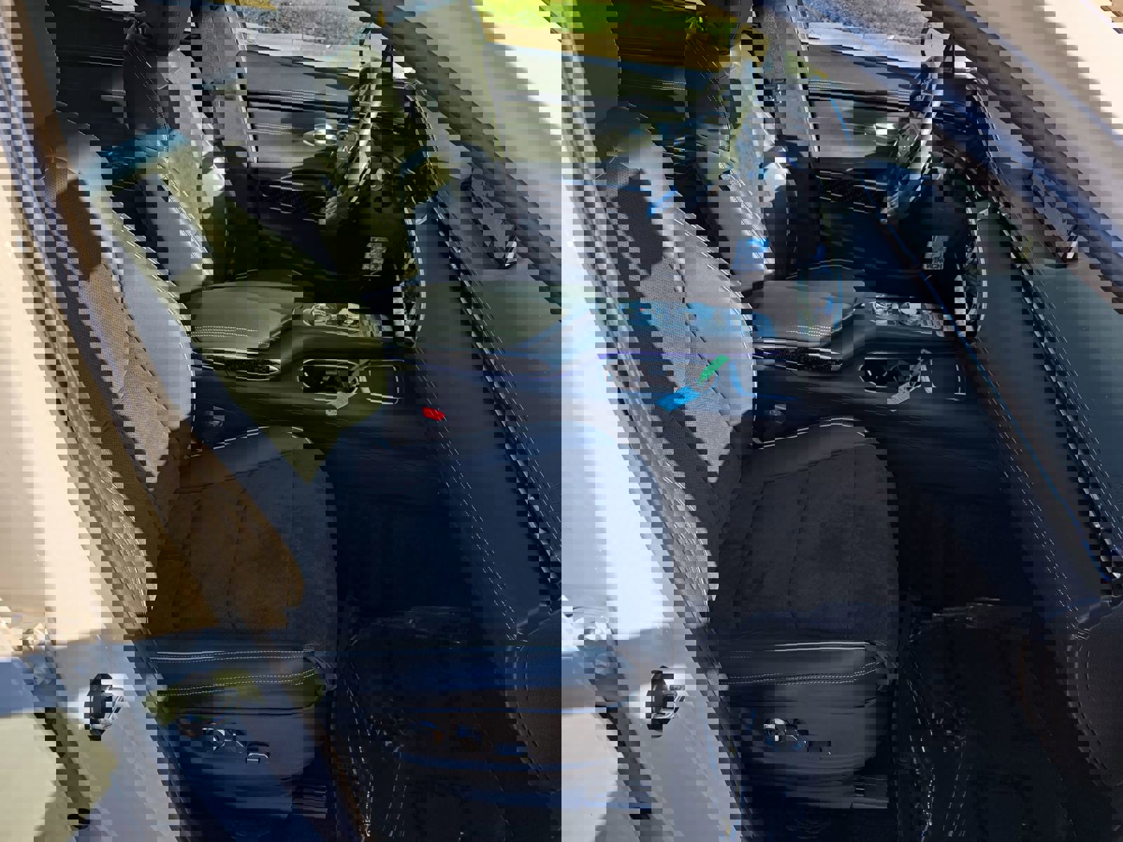 Used 2022 Genesis GV70 3.5T Sport w/ Sport Prestige Package image 10