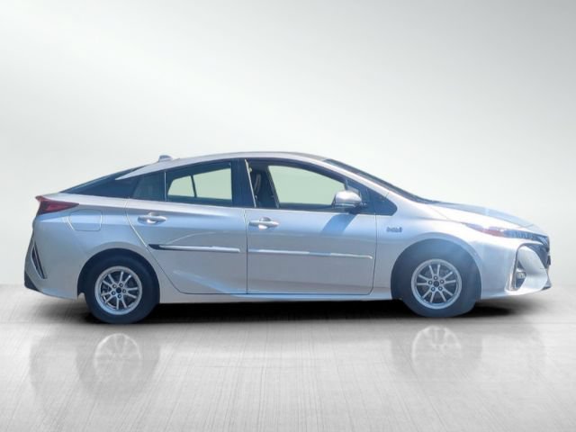 Used 2018 Toyota Prius Prime Advanced FWD image 3