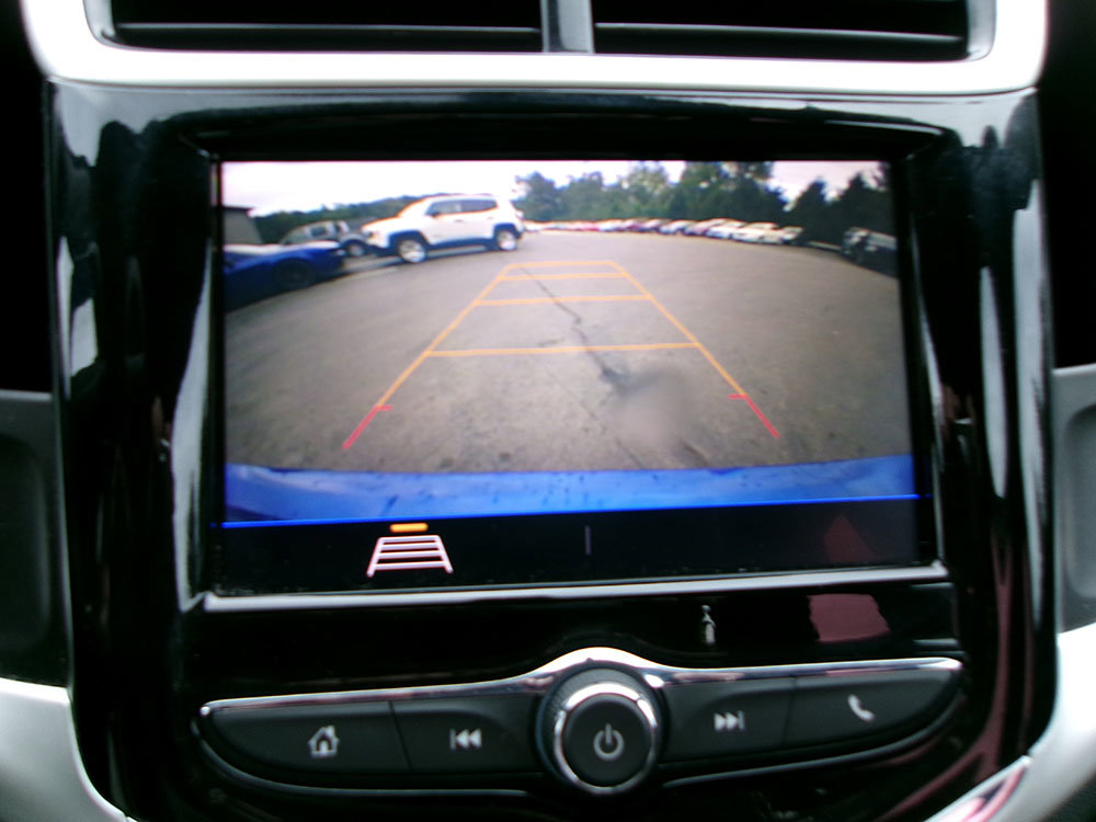 Used 2020 Chevrolet Sonic LT image 17