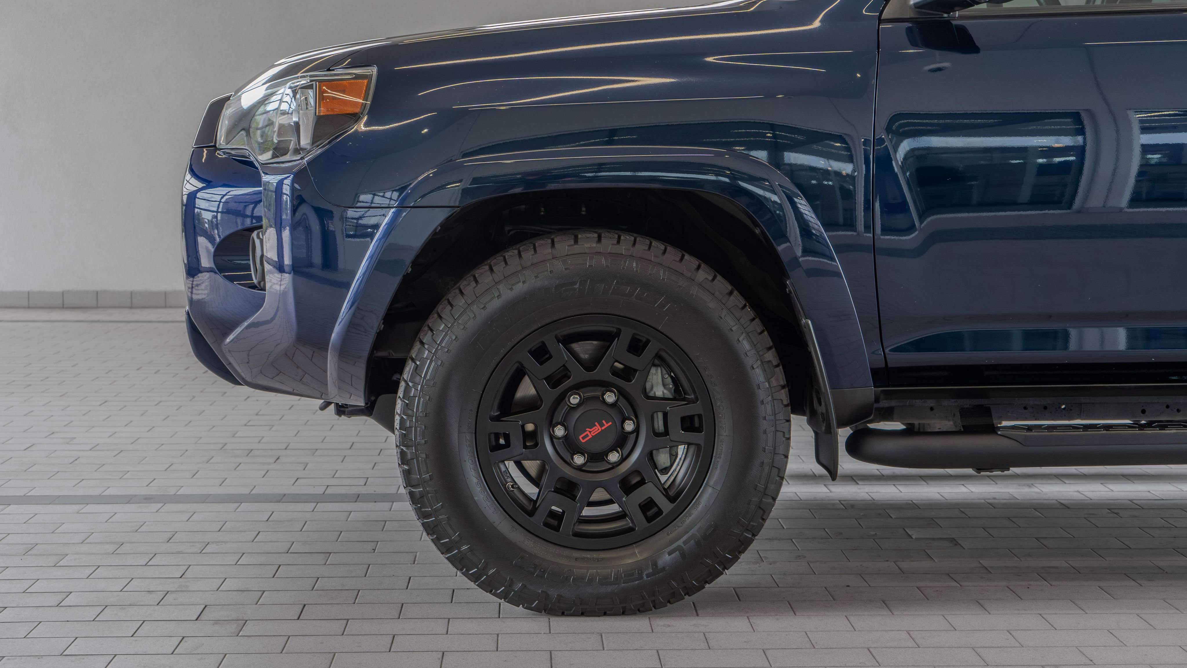 Used 2021 Toyota 4Runner SR5 Premium w/ Moonroof Package image 4