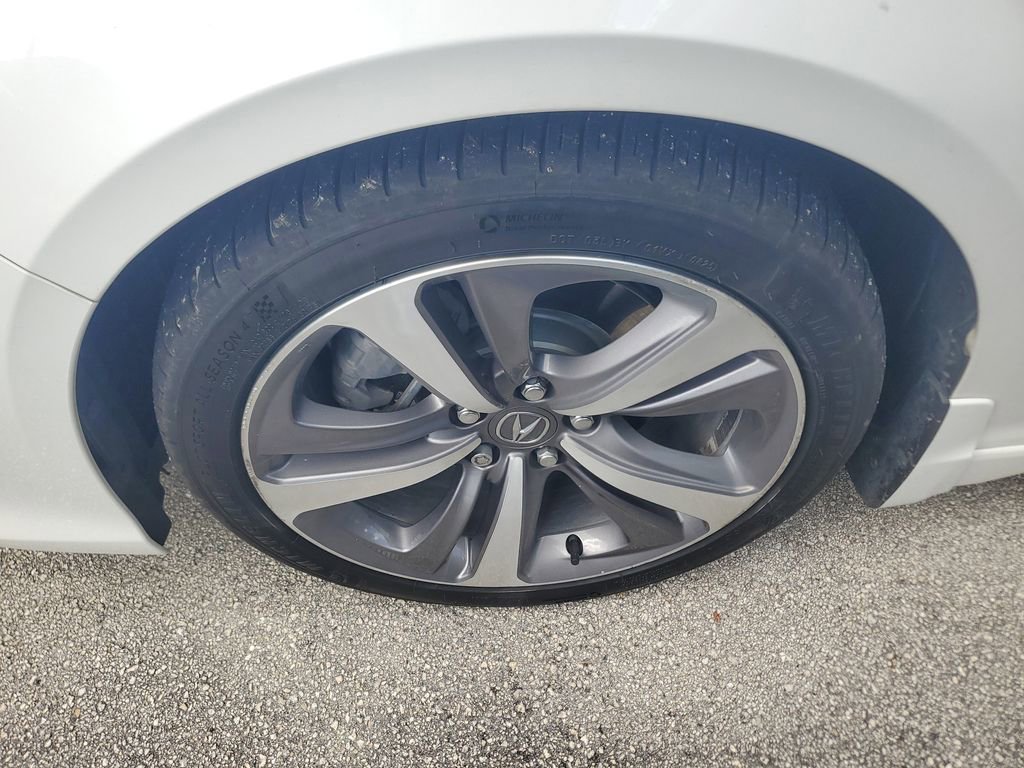 Used 2021 Acura TLX w/ Advance Package image 3