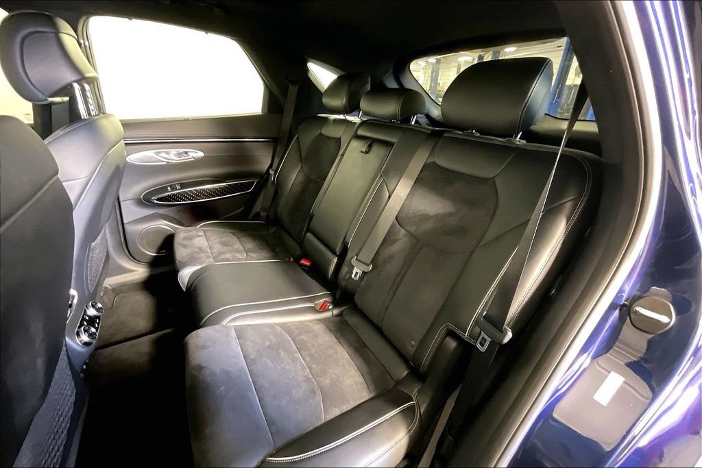Used 2022 Genesis GV70 3.5T Sport w/ Sport Prestige Package AWD/4WD image 34