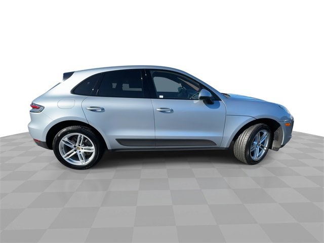 Used 2021 Porsche Macan S image 9