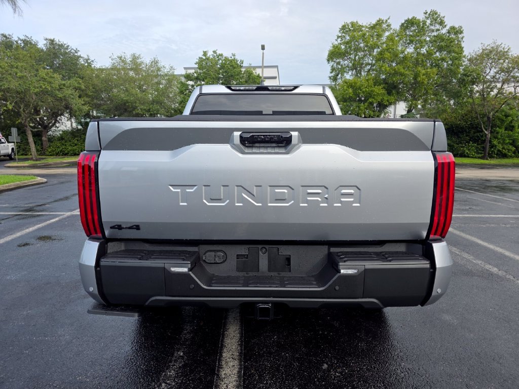 New 2026 Toyota Tundra Limited AWD/4WD image 10