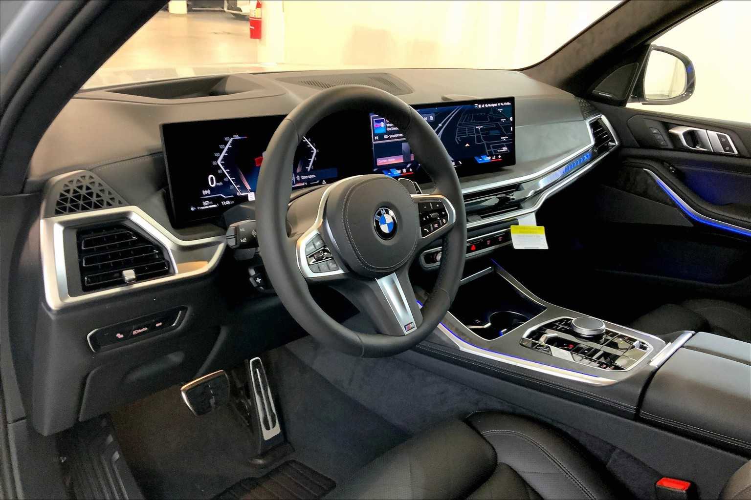 New 2026 BMW X7 xDrive40i w/ M Sport Package image 8