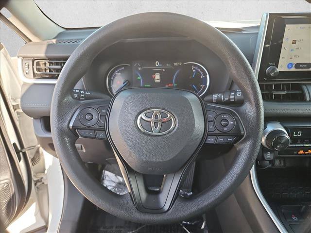 Used 2025 Toyota RAV4 XLE AWD/4WD image 13