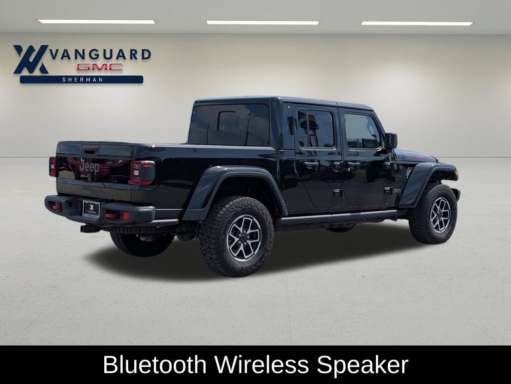 Used 2025 Jeep Gladiator Rubicon AWD/4WD image 7