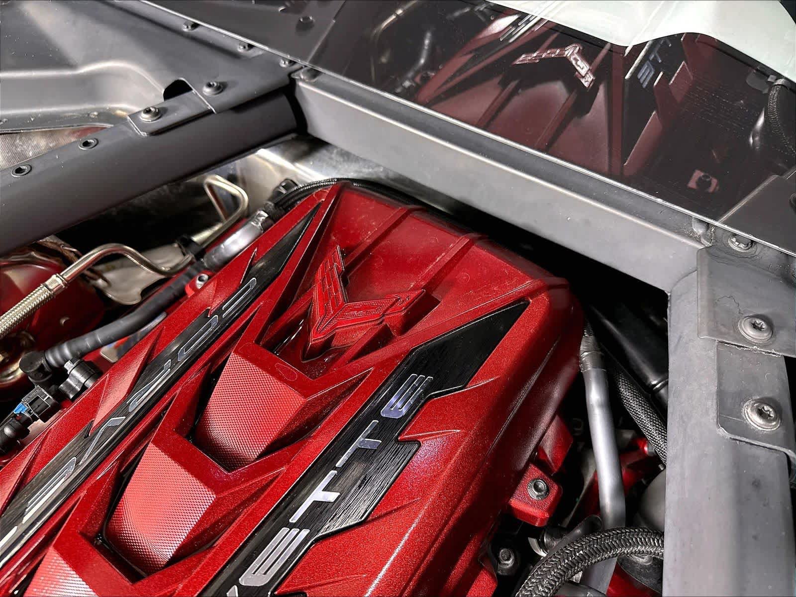 Used 2024 Chevrolet Corvette Stingray Premium Cpe w/ Battery Protection Package RWD image 30
