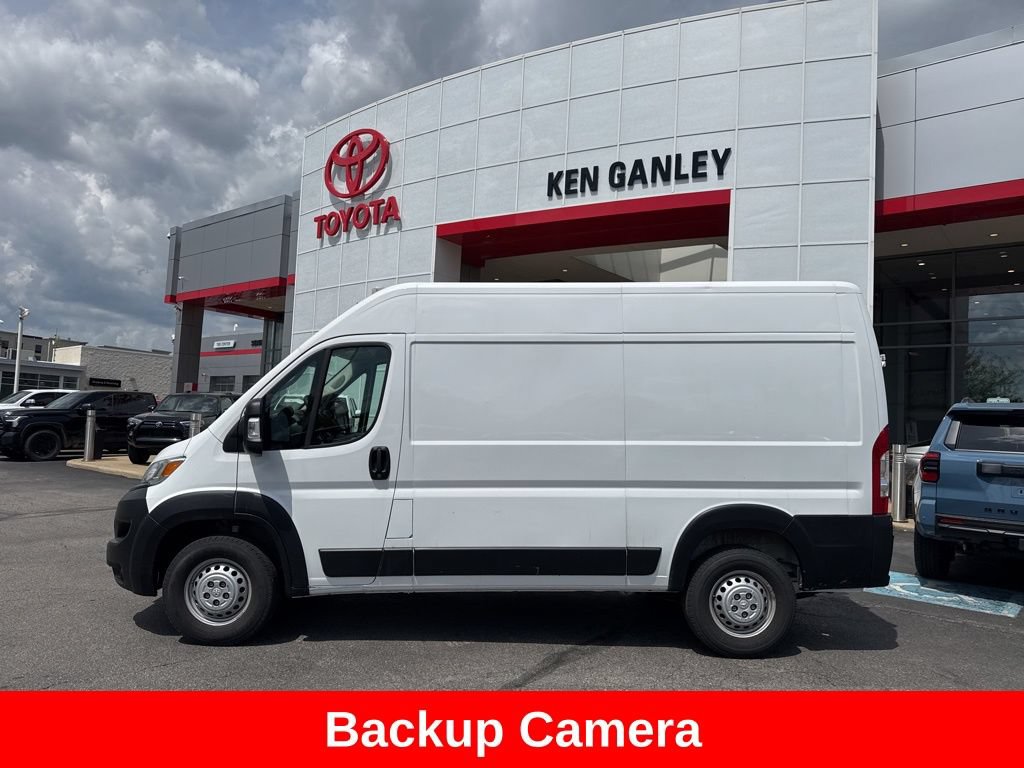 Used 2025 RAM ProMaster 2500 w/ Convenience Group FWD image 3