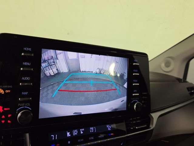 Used 2021 Toyota Sienna XLE w/ XLE Plus Package FWD image 20