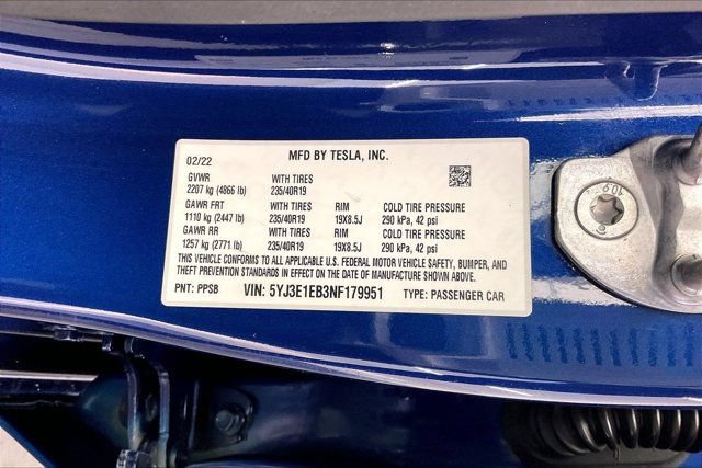 Used 2022 Tesla Model 3 Long Range AWD/4WD image 33