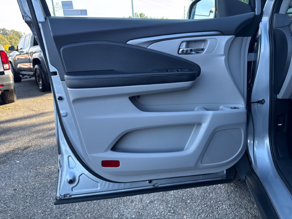 Used 2018 Honda Pilot EX-L image 11