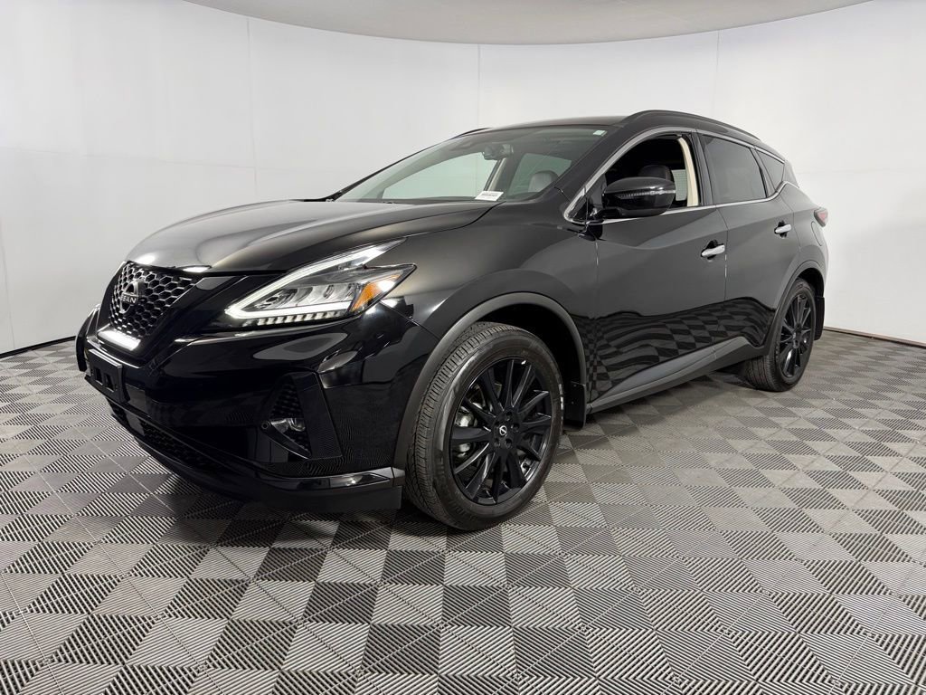 Used 2024 Nissan Murano SV w/ SV Midnight Edition Package image 3