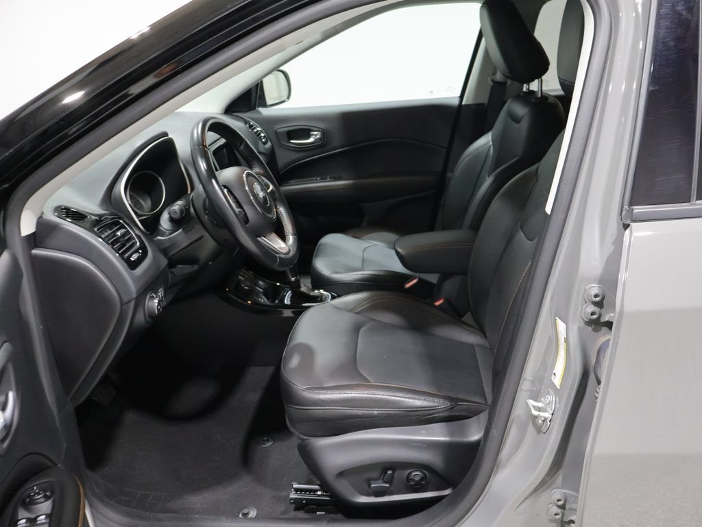 Used 2020 Jeep Compass Limited w/ Rear Convenience Group AWD/4WD image 10