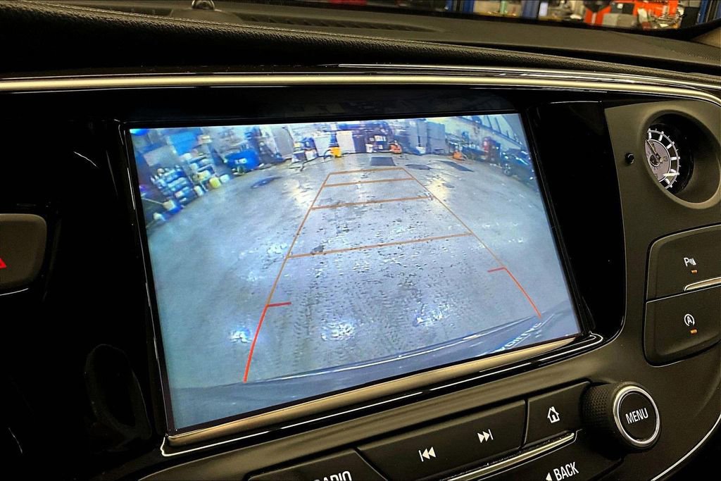 Used 2020 Buick Envision Essence w/ LPO, Road Trip Package image 14