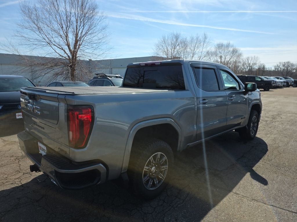 Used 2024 GMC Sierra 1500 AT4 w/ Technology Package image 7