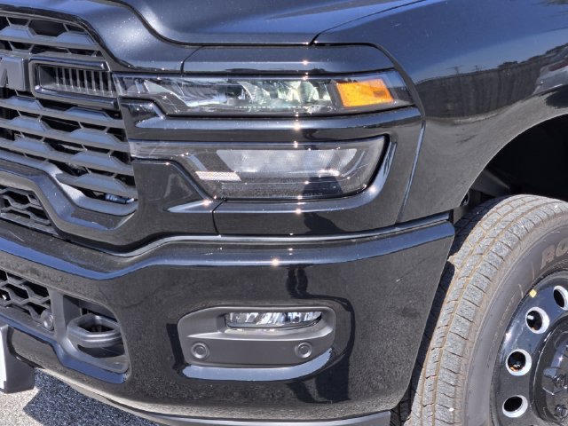 New 2026 RAM 3500 Lone Star AWD/4WD image 7