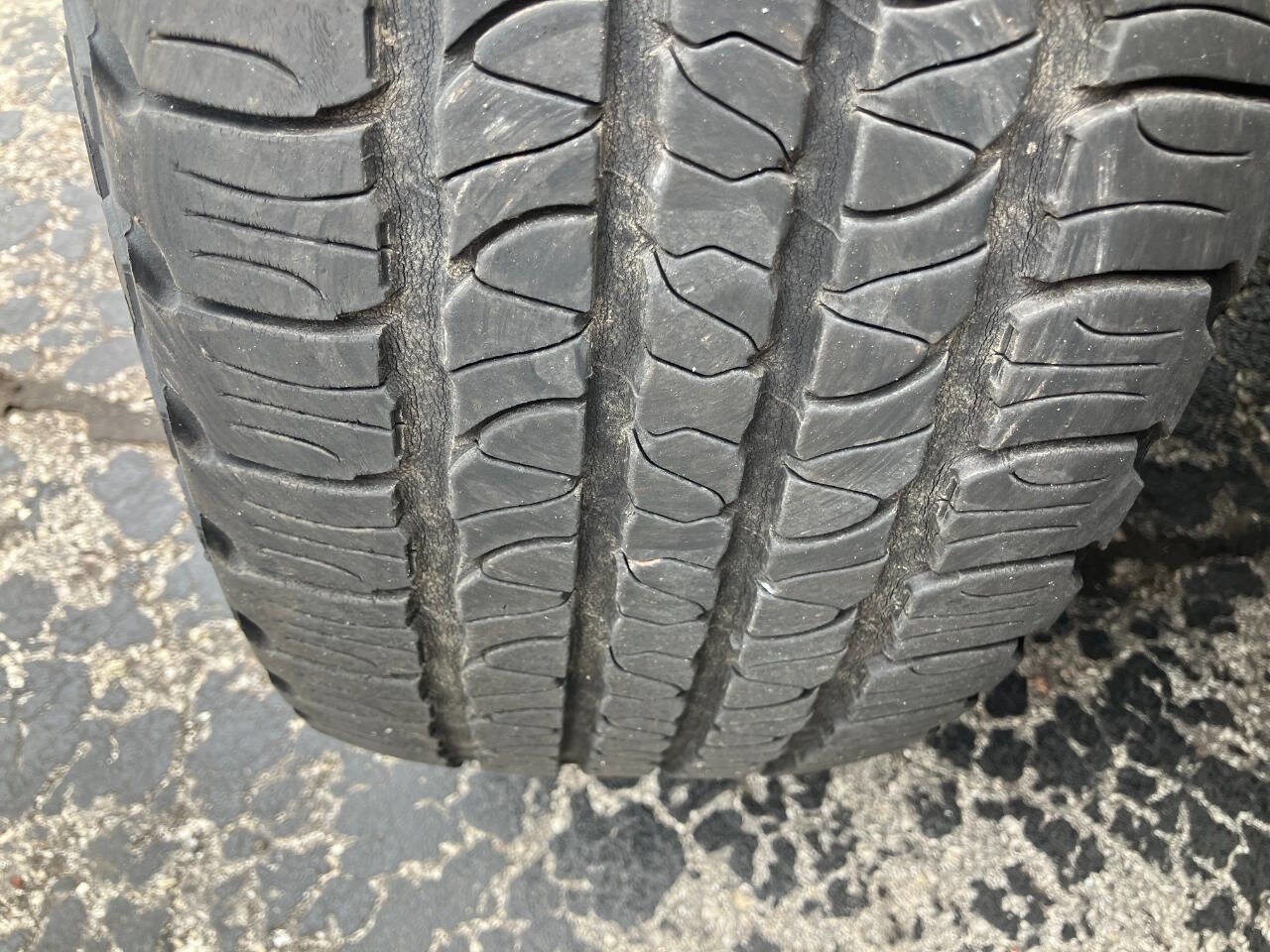 Used 2017 Chevrolet Traverse LT image 23