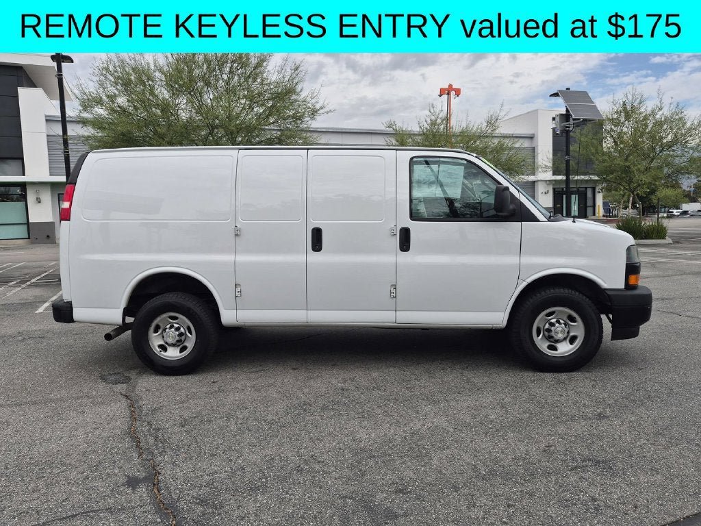 Used 2020 Chevrolet Express 2500 RWD image 9