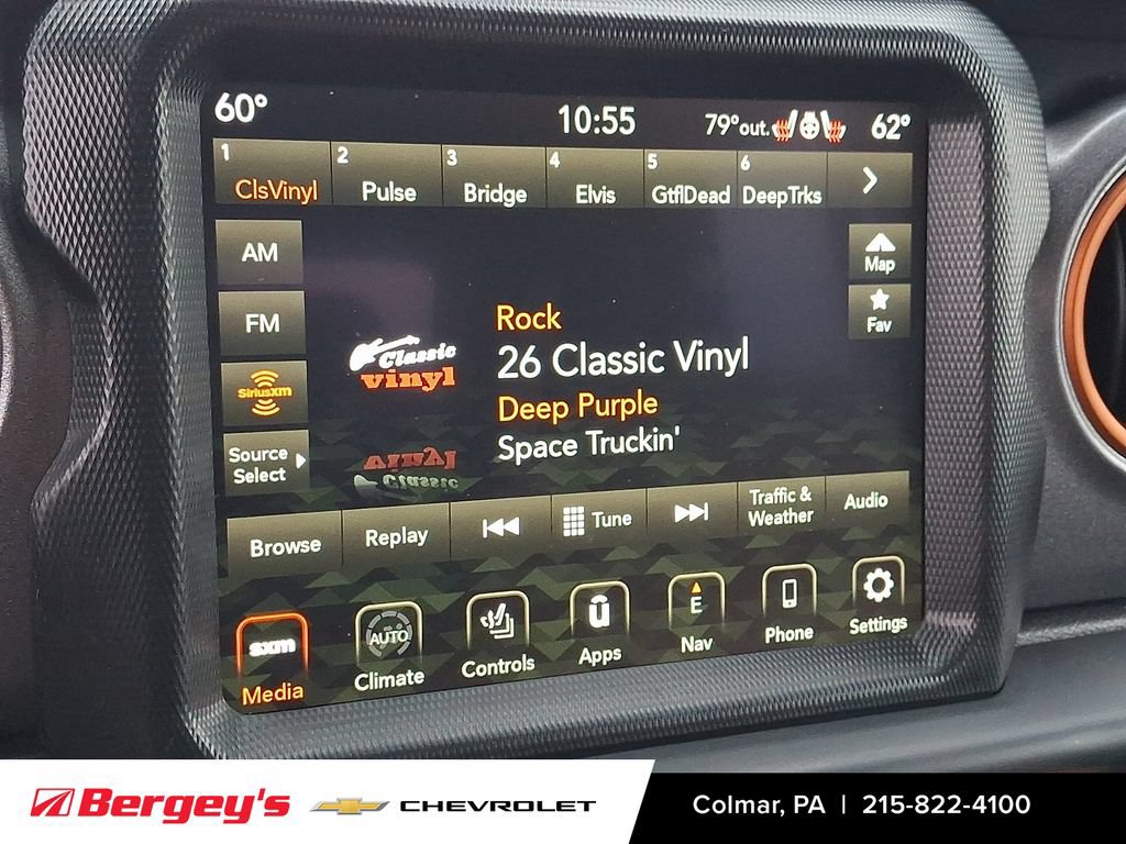 Used 2023 Jeep Gladiator Mojave w/ Cold Weather Group AWD/4WD image 21
