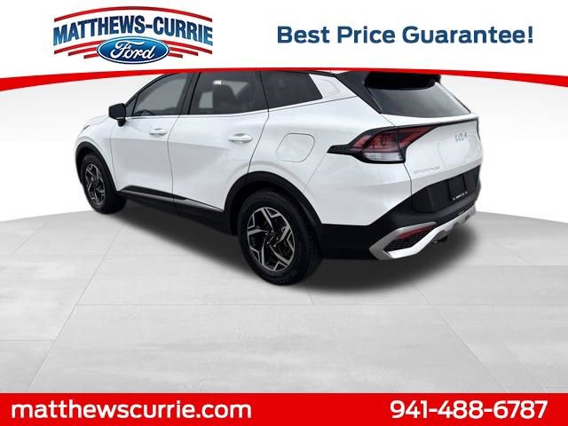 Used 2023 Kia Sportage LX image 6