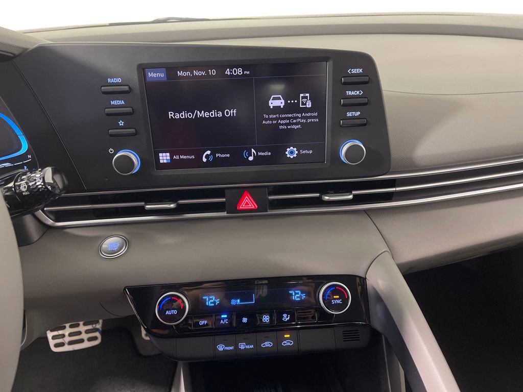 New 2025 Hyundai Elantra Sport image 22