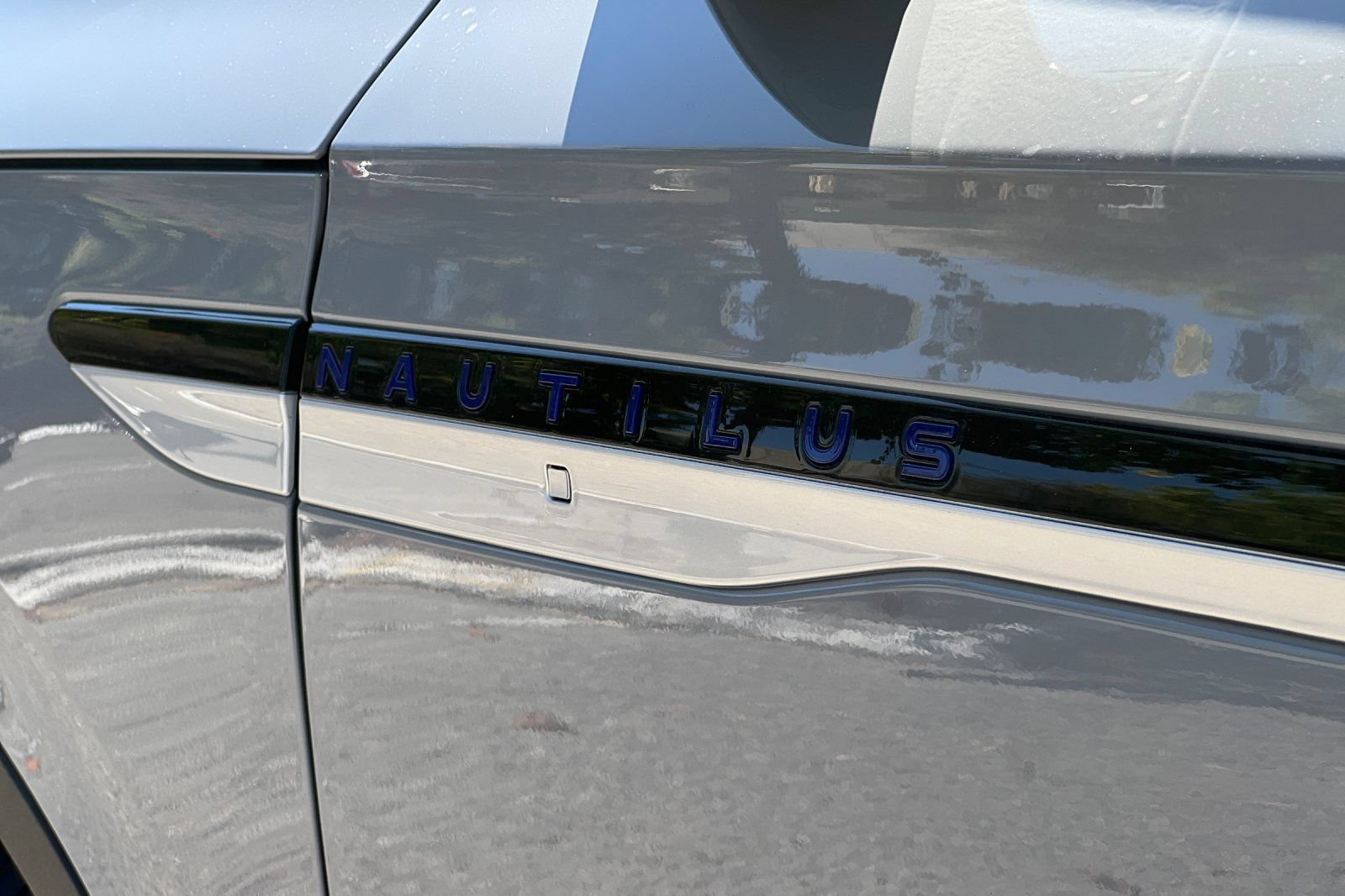 New 2026 Lincoln Nautilus Premier AWD/4WD image 24