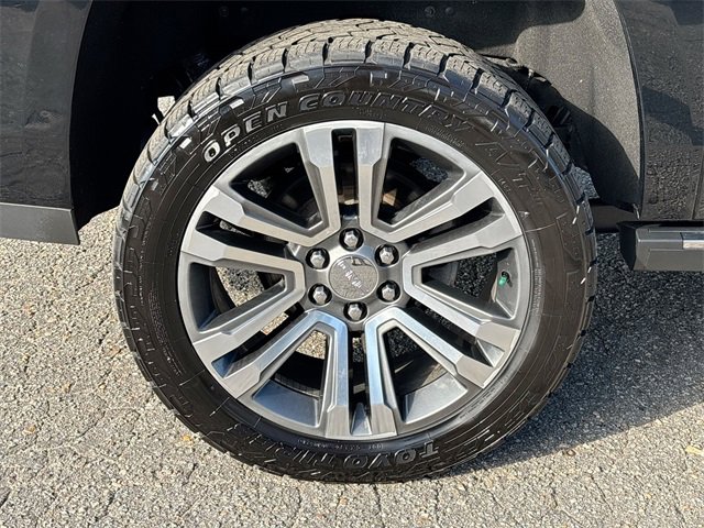 Used 2018 GMC Yukon XL Denali w/ Denali Ultimate Package image 11