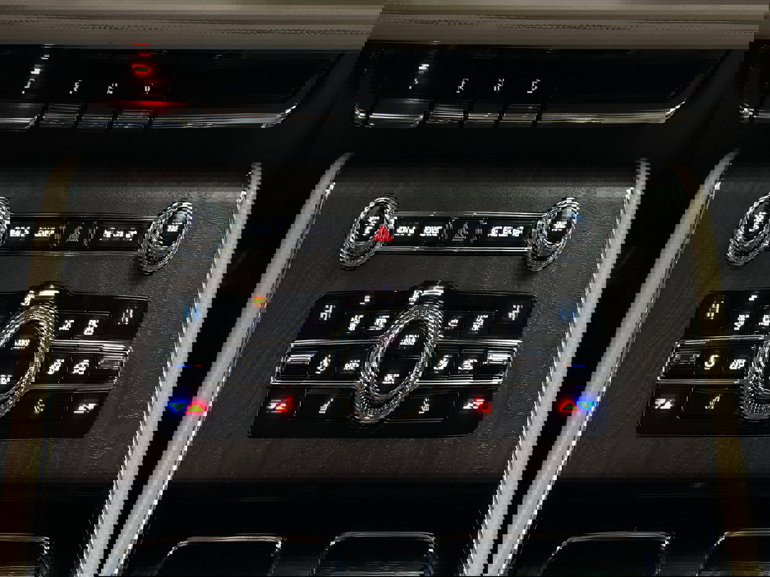 Used 2020 Lincoln Aviator Reserve w/ Class IV Trailer Tow Package image 9