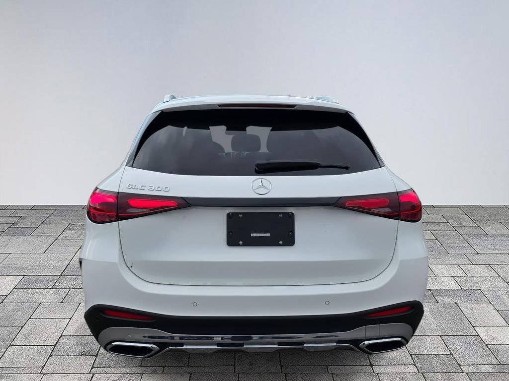 Used 2026 Mercedes-Benz GLC 300 image 6