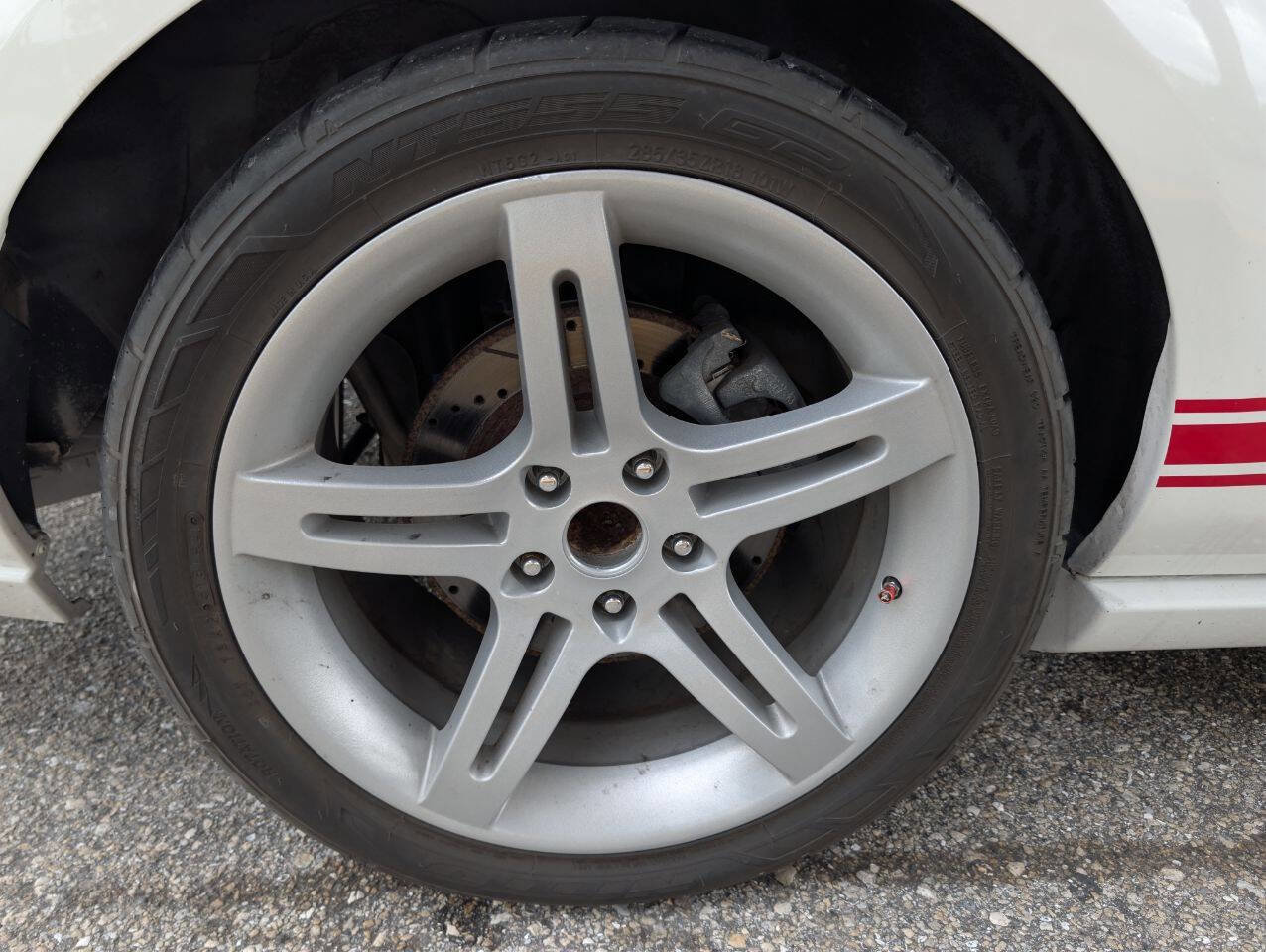 Used 2005 Ford Mustang GT Premium RWD image 24