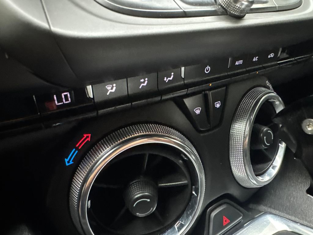 Used 2019 Chevrolet Camaro SS w/ LPO, Ground Effects Package image 61